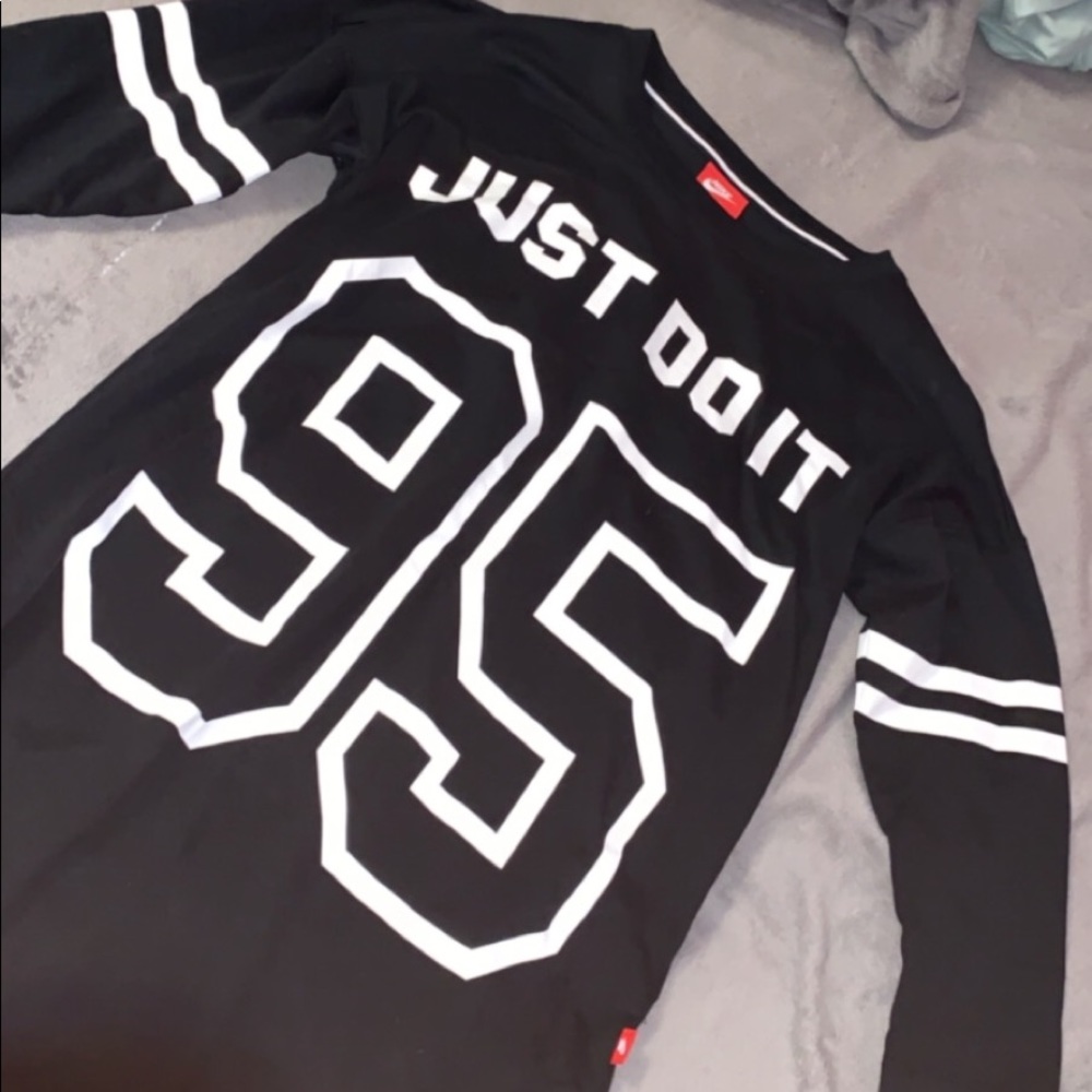 New Nike Tee